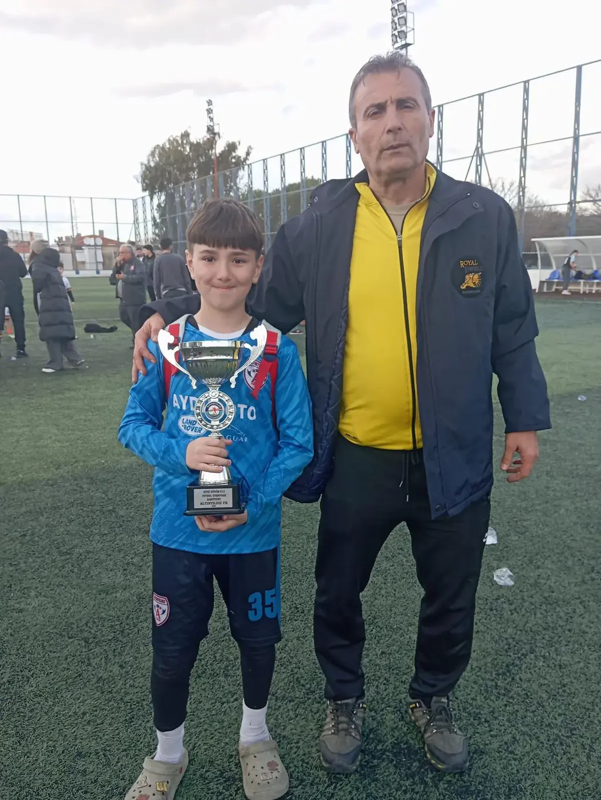 U12 2014 yaş grubu kaleci kupa fotoğrafı